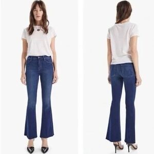 MOTHER jeans The Weekender Fray size 32 color Home Movies Dark Blue